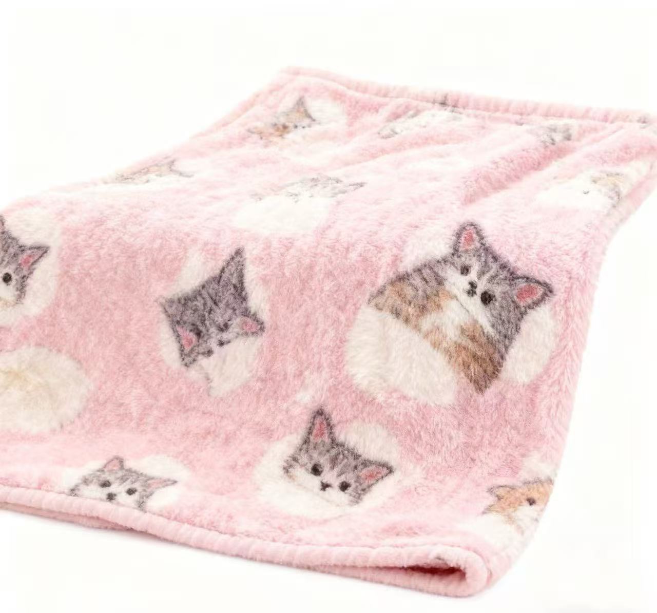 Luxury New Design Coral Fleece Puppy Pet Blanket Washable Fluffy Indoor Outdoor Bed Blanket with Print Style for Dogs
