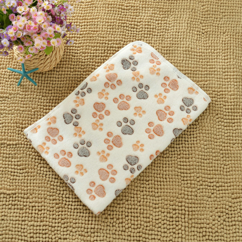 Soft Warm Flannel Fleece Pet Blanket Plush Fluffy Washable Coral Paw Print Dog Cat Blanket Throw Dropshipping Small MOQ