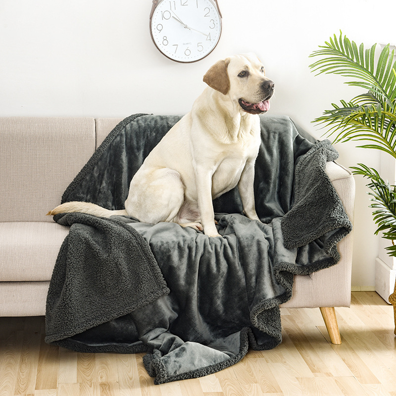 Amazn Waterproof Cotton Flannel Pet Blanket Thickened Dog Pad Mattress Winter Season Travel Pet Supplies