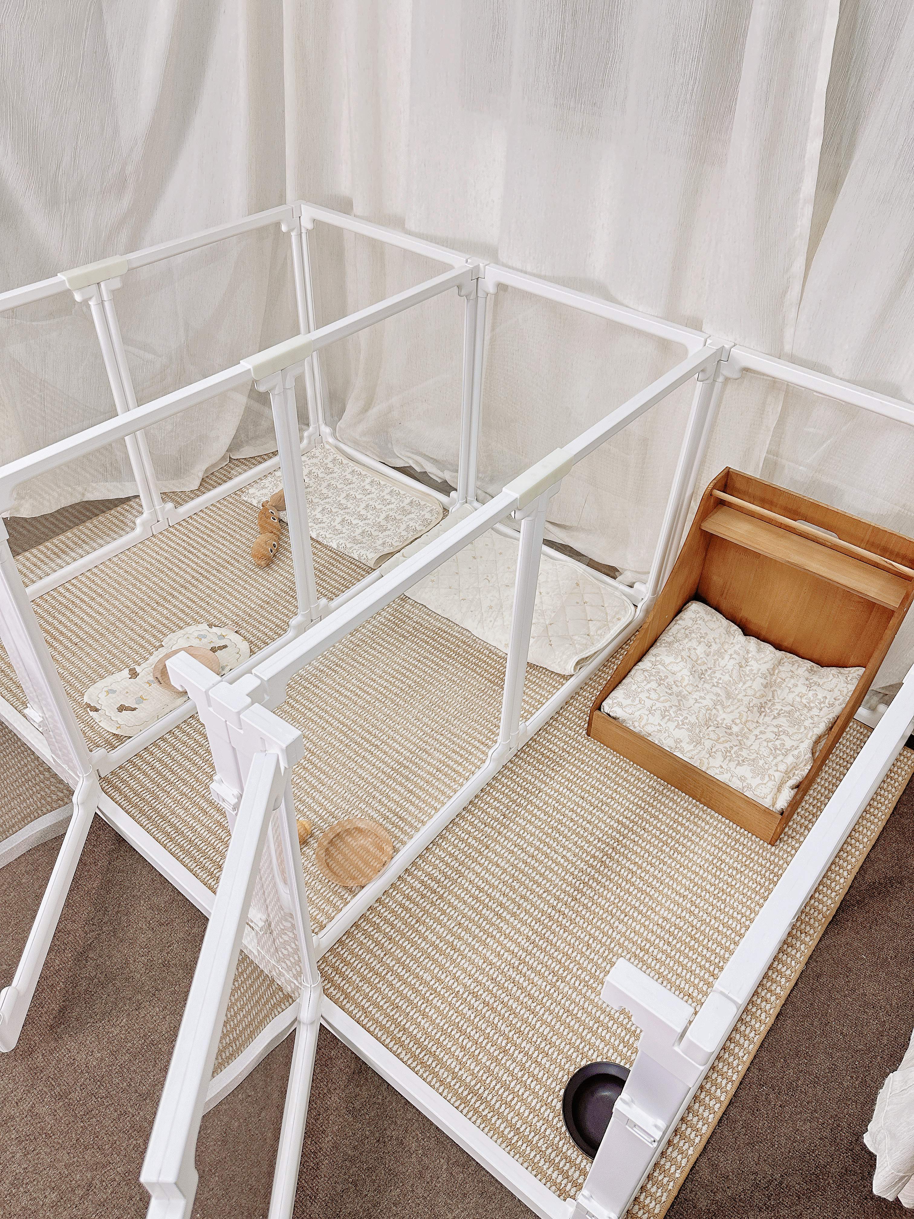 Pet Playpen Plastic Transparent Cabin Modern DIY Adjustable Easy Clean Flexible Combination Multiple Spaces Durable Indoor
