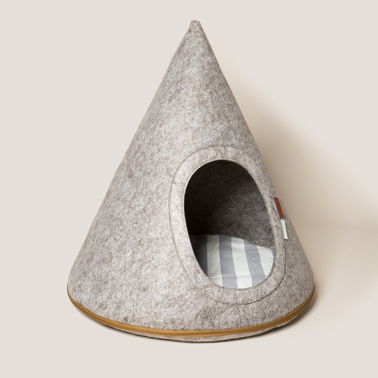 Hot Selling Detachable Folding Pet Teepee Felt Pet Tent Dog Bed Cat Cave with Removable Cushion