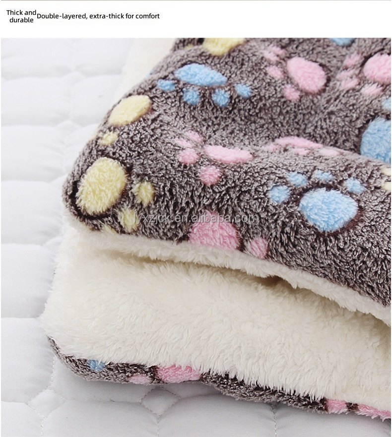 Pet Blanket Detail 2