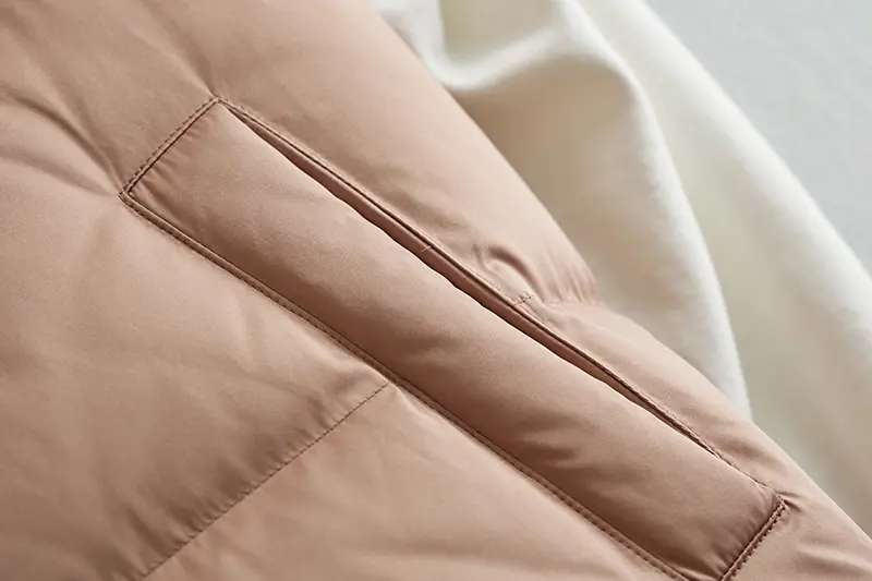 Men's Down Vest Jacket Detail 4
