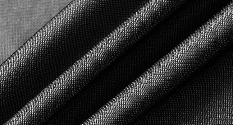 Men's windbreaker detail 2