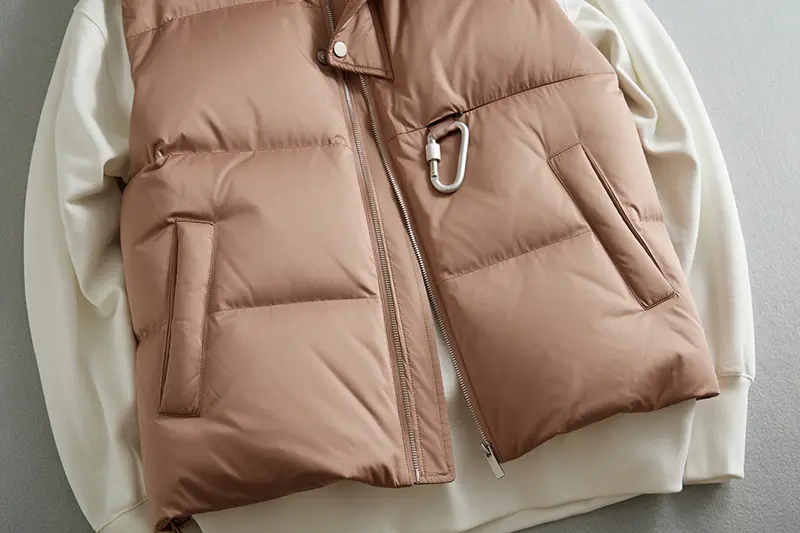 Men's Down Vest Jacket Detail 2