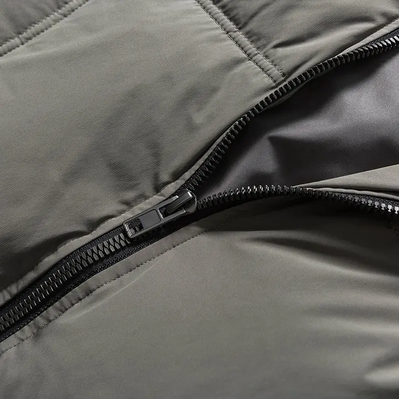 Men's down jacket detail