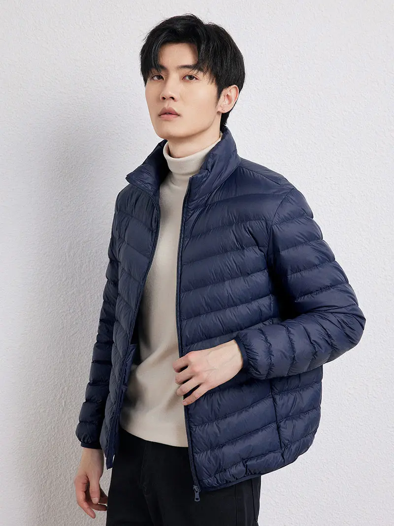 Men's lightweight down jacket detail 2