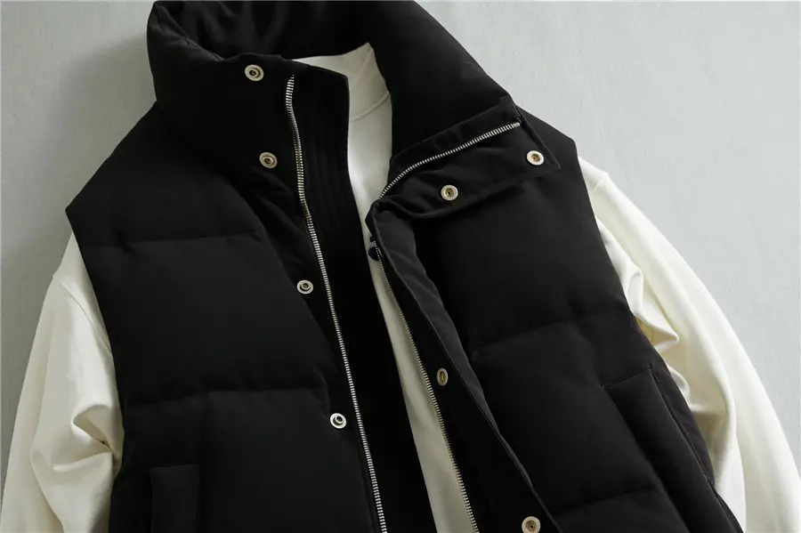 Men's Down Vest Detail 1