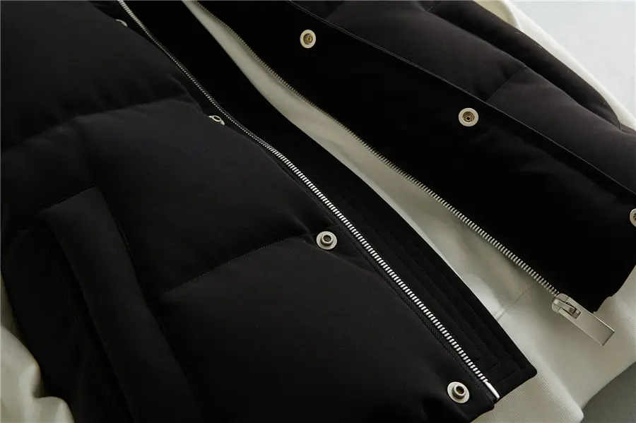 Men's Down Vest Detail 2