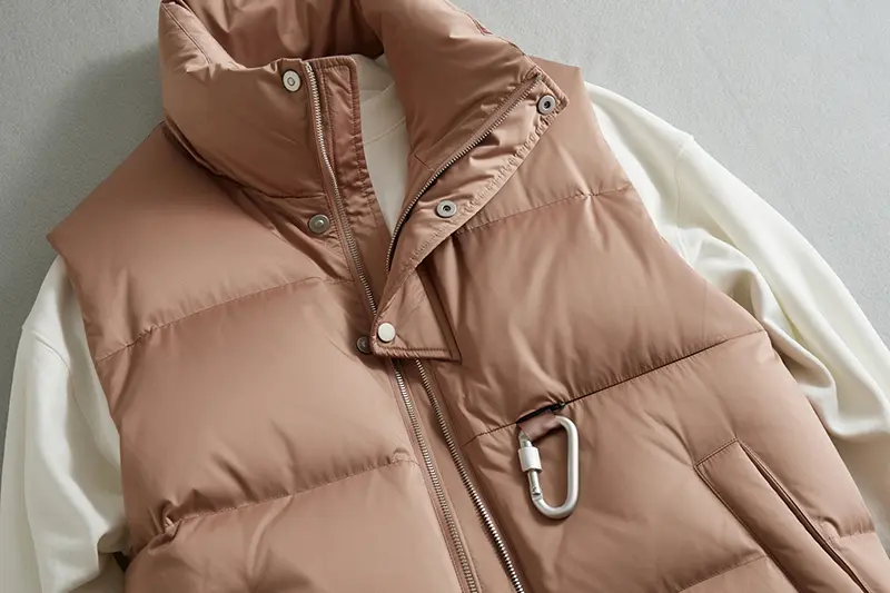Men's Down Vest Jacket Detail 1