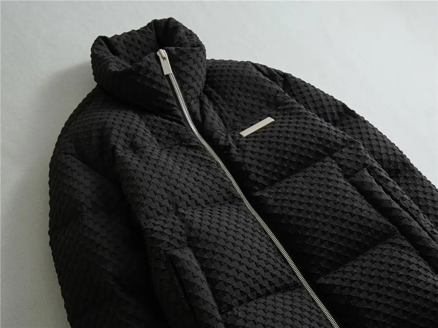 Men's stand collar jacket detail 1