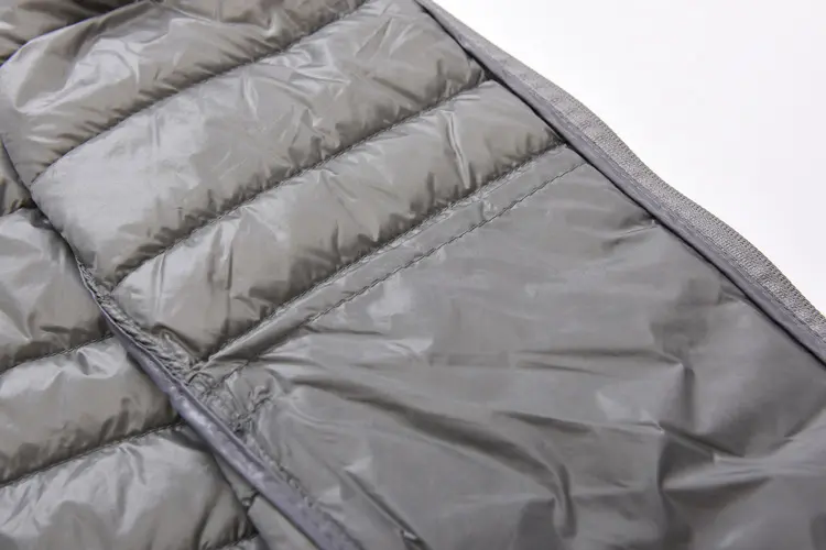 Men's Down Vest Jacket Detail 3