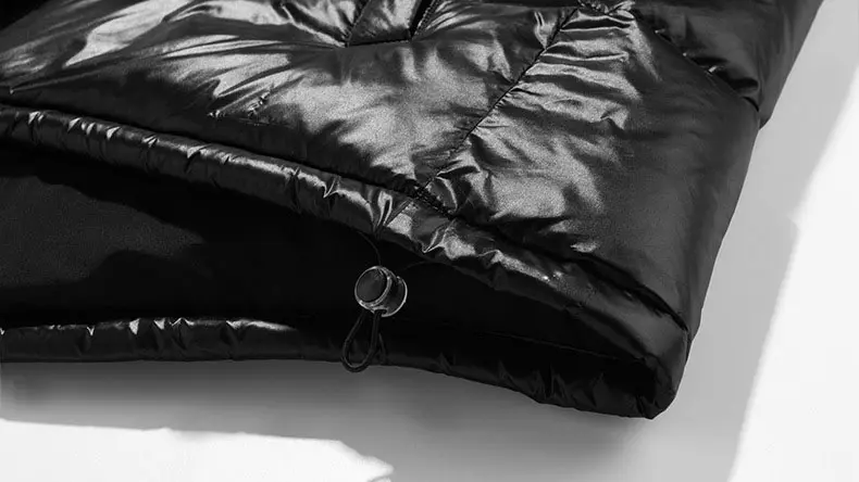 Men's Down Jacket Lining Detail