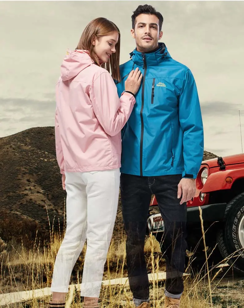 Men's Outdoor Jacket Detail 4