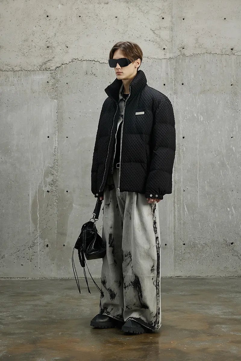 Men's stand collar down jacket detail 3