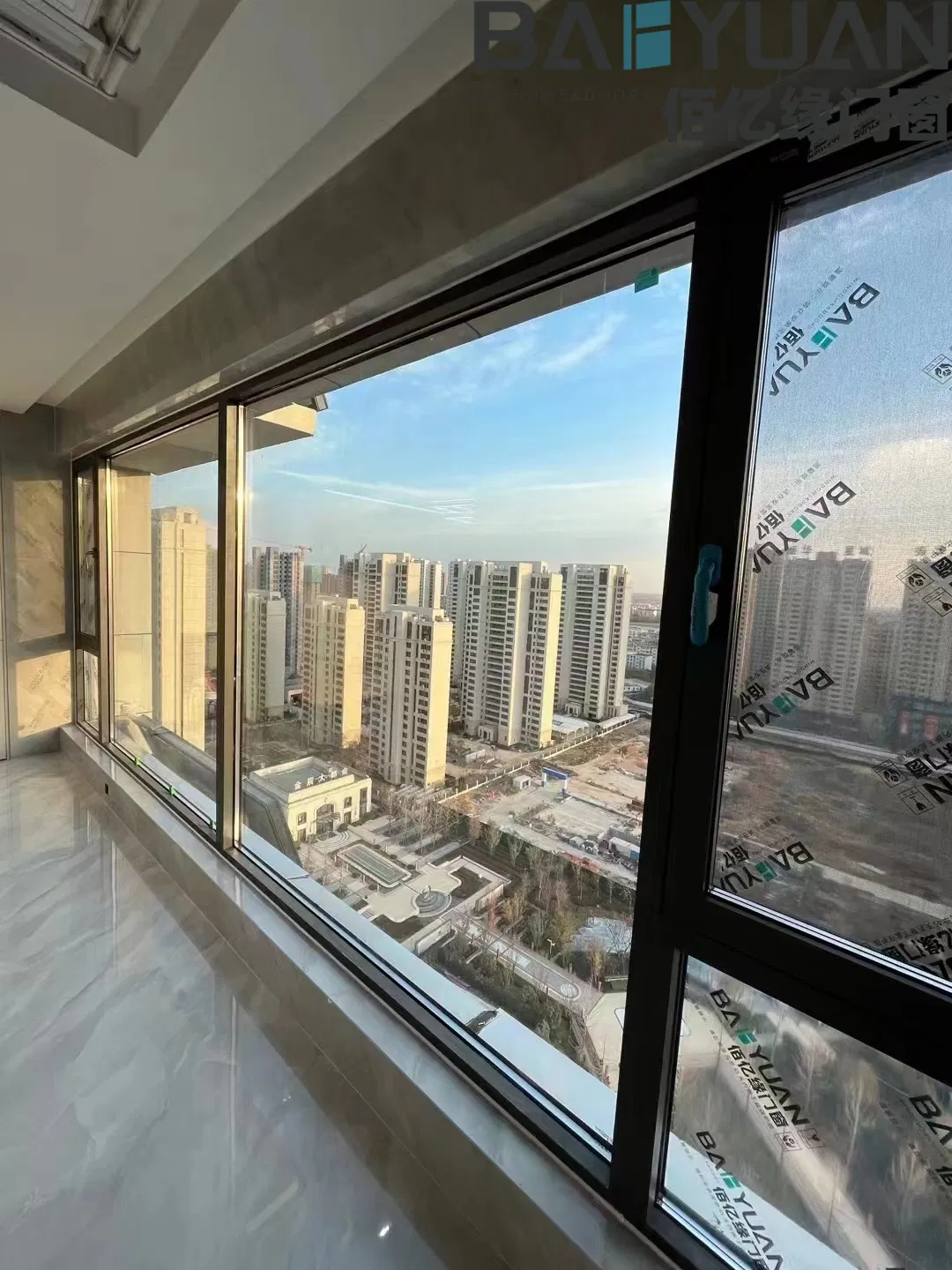 Modern Design Slim Aluminum Frame Glass Window Sliding Window for Building House