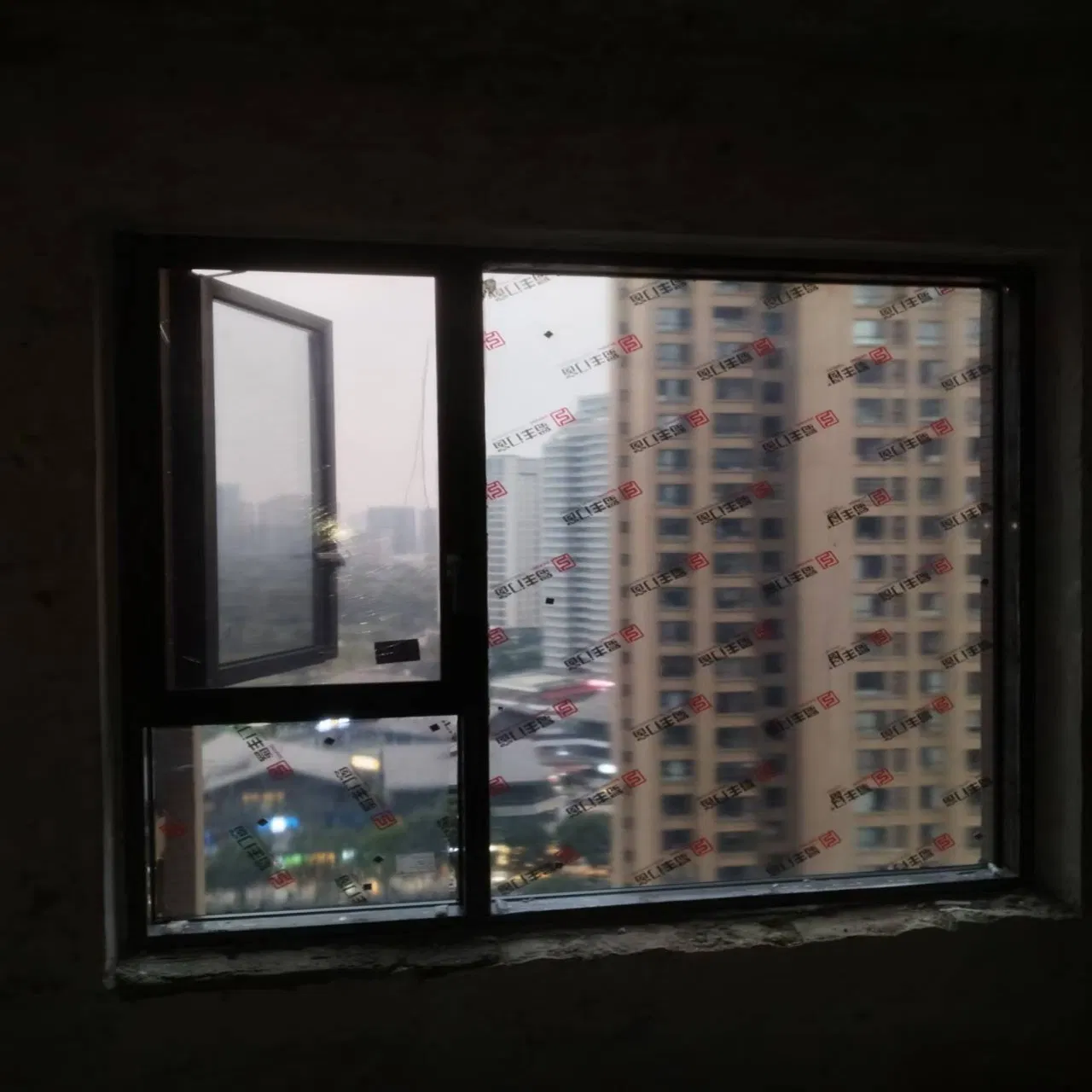 1. Wholesale Slim Frame Horizontal Open Aluminum Aluminium Casement Double Glass Window for Modern Apartment Balcony