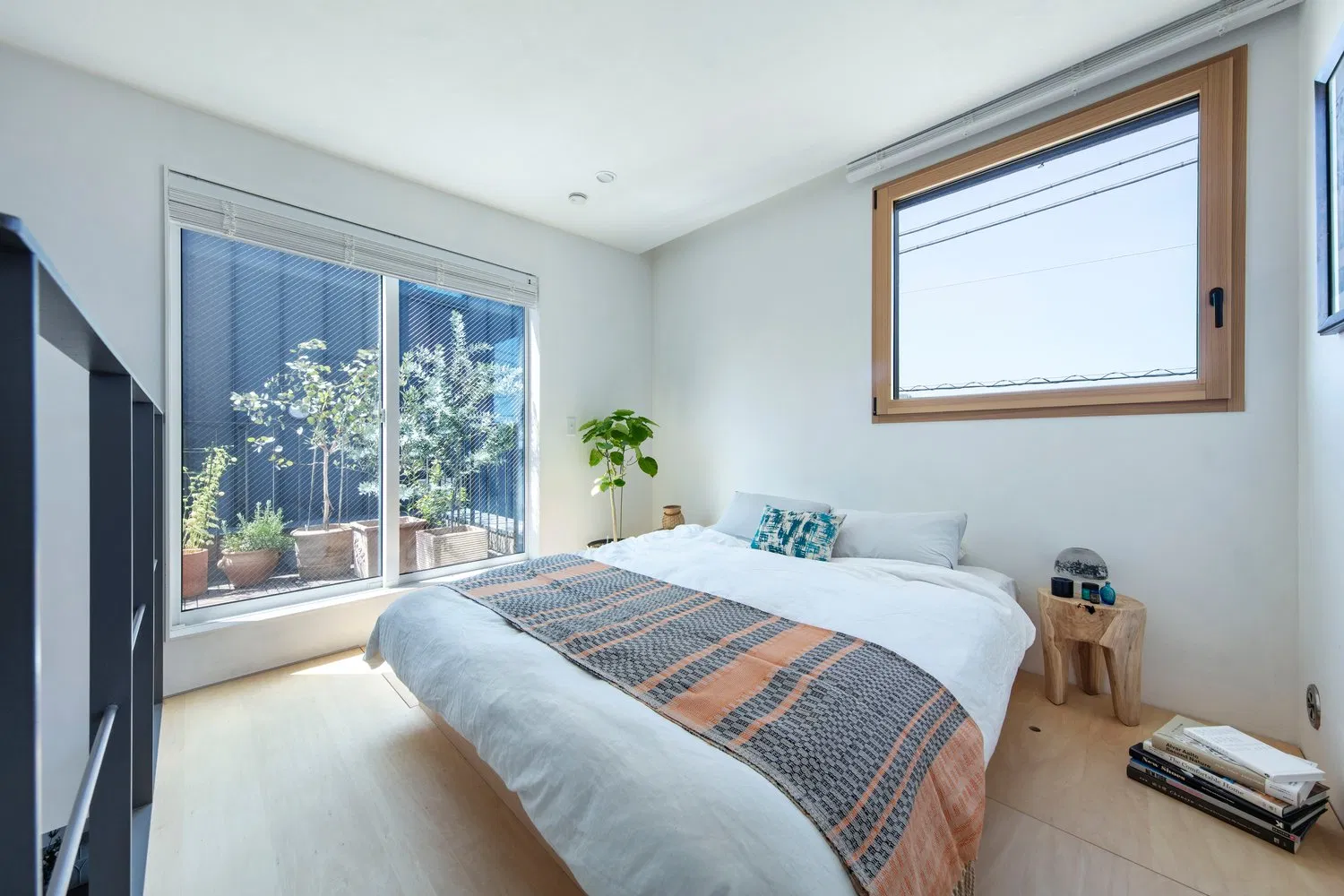 Balcony Designs Window Model in House Small Brown Aluminum Window Sound Panel Glass Jalousie Windows in The Philippines