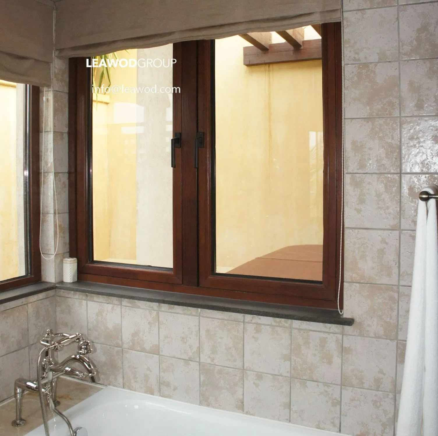 Thermally Broken Aluminum Aluminium Wood Wooden Casement Glass Window with Folding Mosquito Screen for Hotel Home Villa Bedroom Livingroom