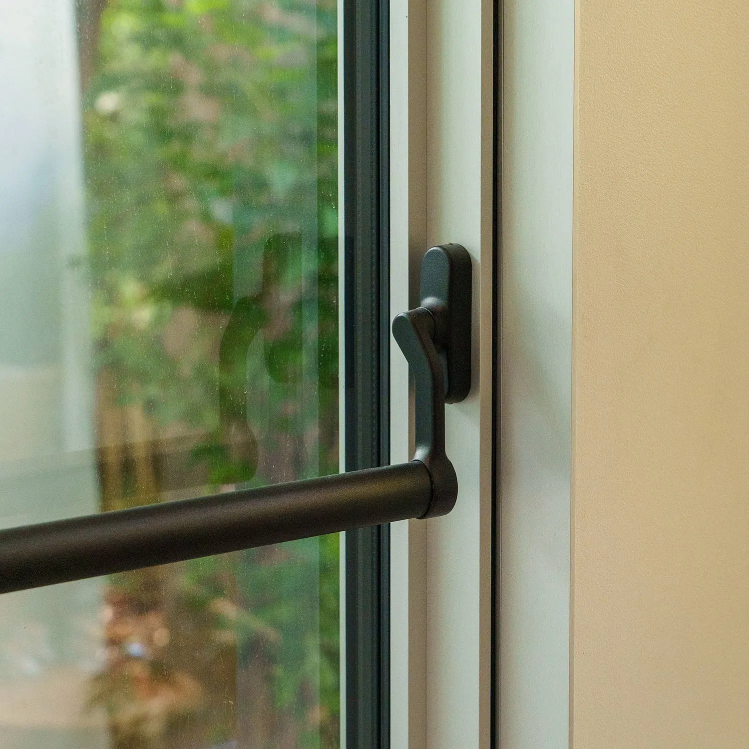 Slim Frame Triple Glazing Glass Options Aluminum Sliding Window and Door with Hidden Drainage