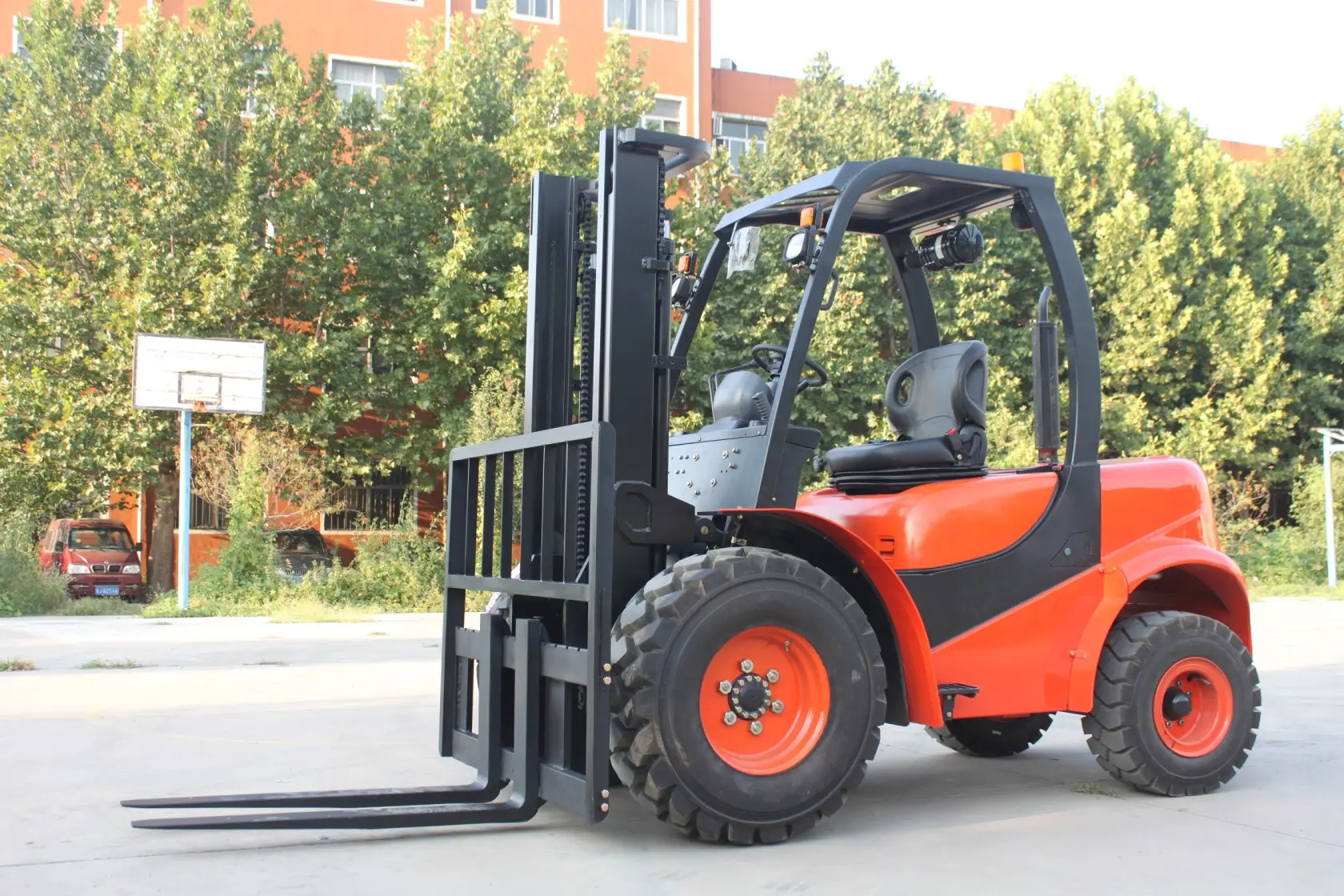 Rough Terrain Forklift Application