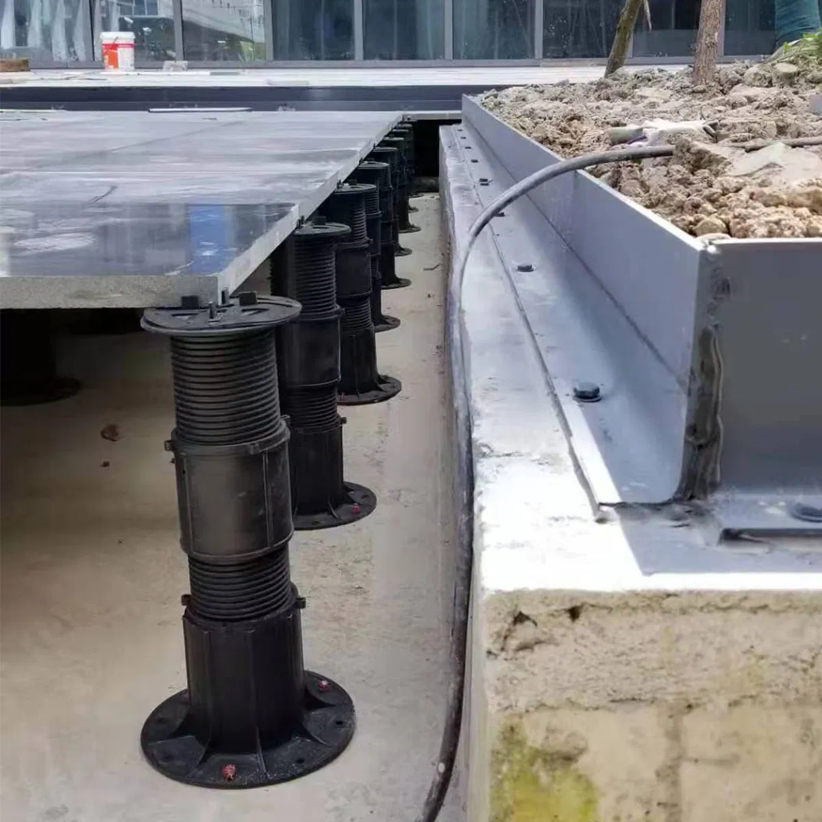 Raised Flooring System Outdoor Floor Deck Support Fixed Pedestal Joist