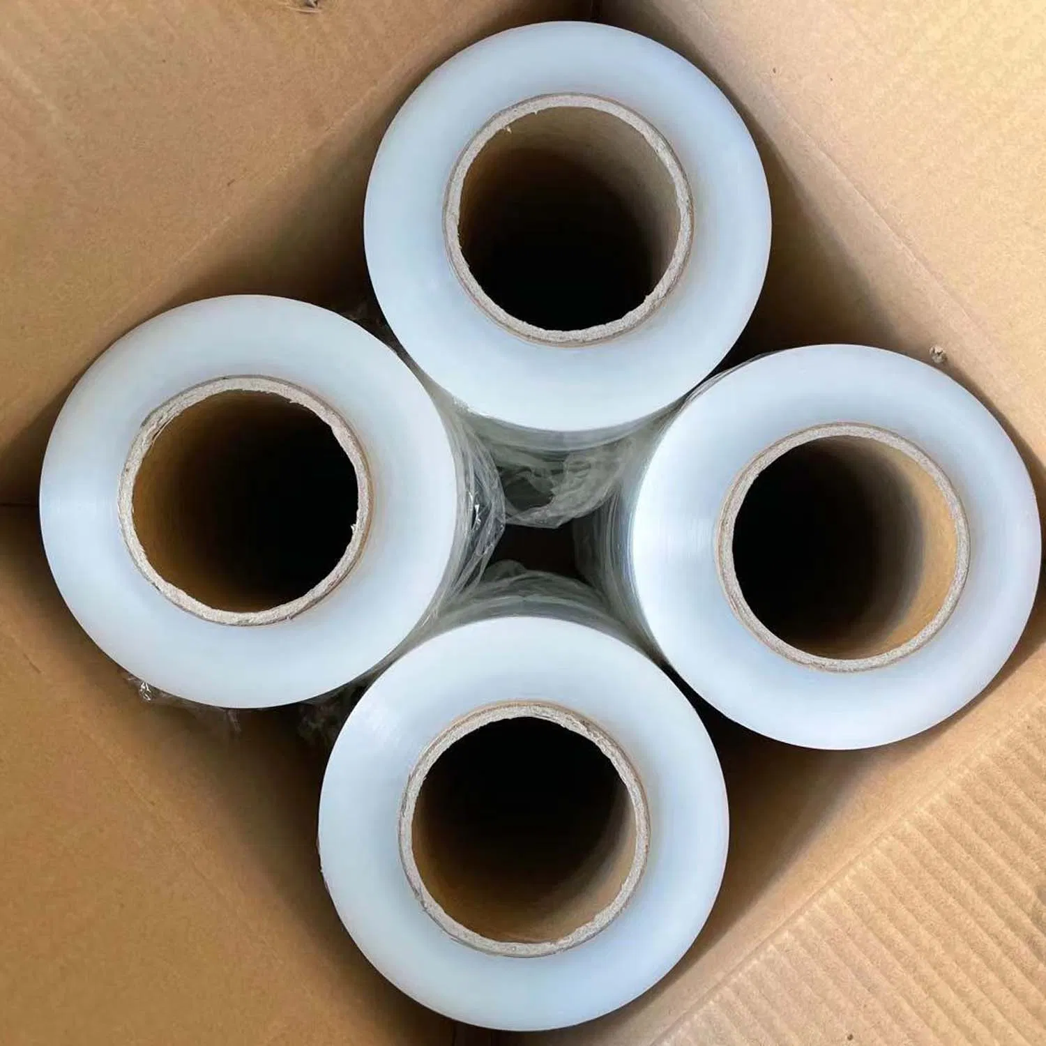 Hand Stretch Wrap Film with Excellent Memory for Unitizing and Stabilizing Pallets