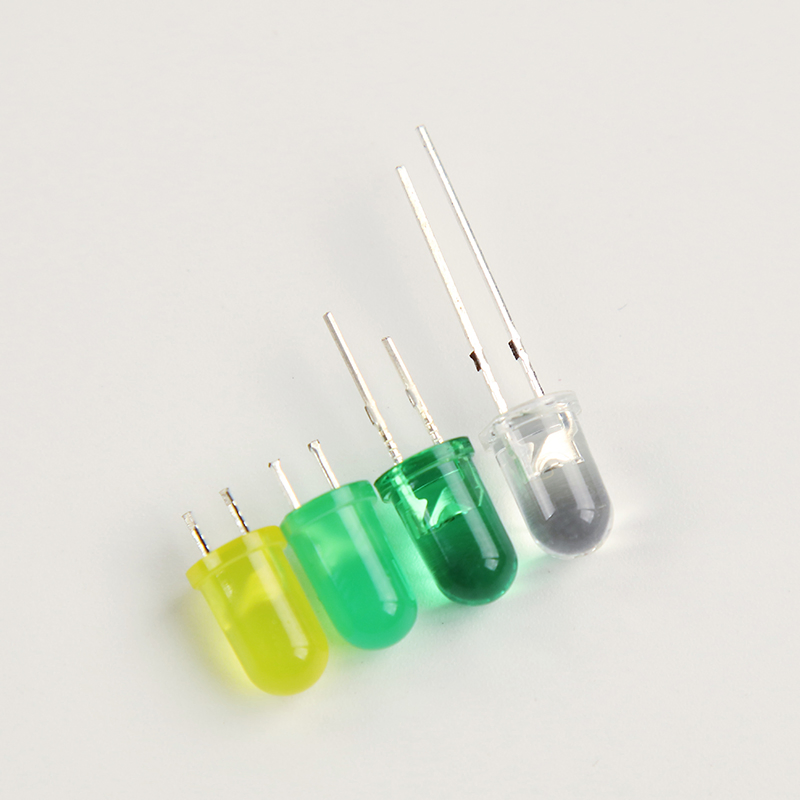 High-Brightness 5mm Round LED Diode with RoHS