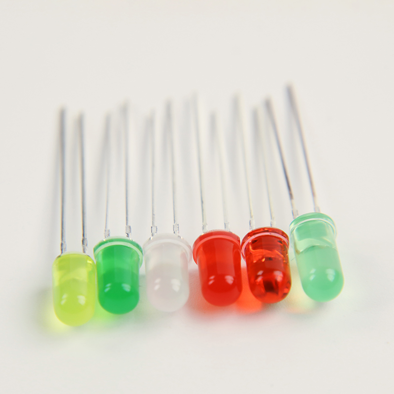 High-Brightness 5mm Round LED Diode with RoHS