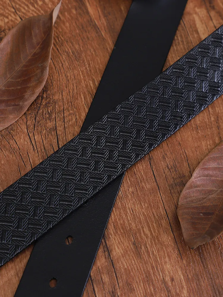 Leather Belt Detail 9