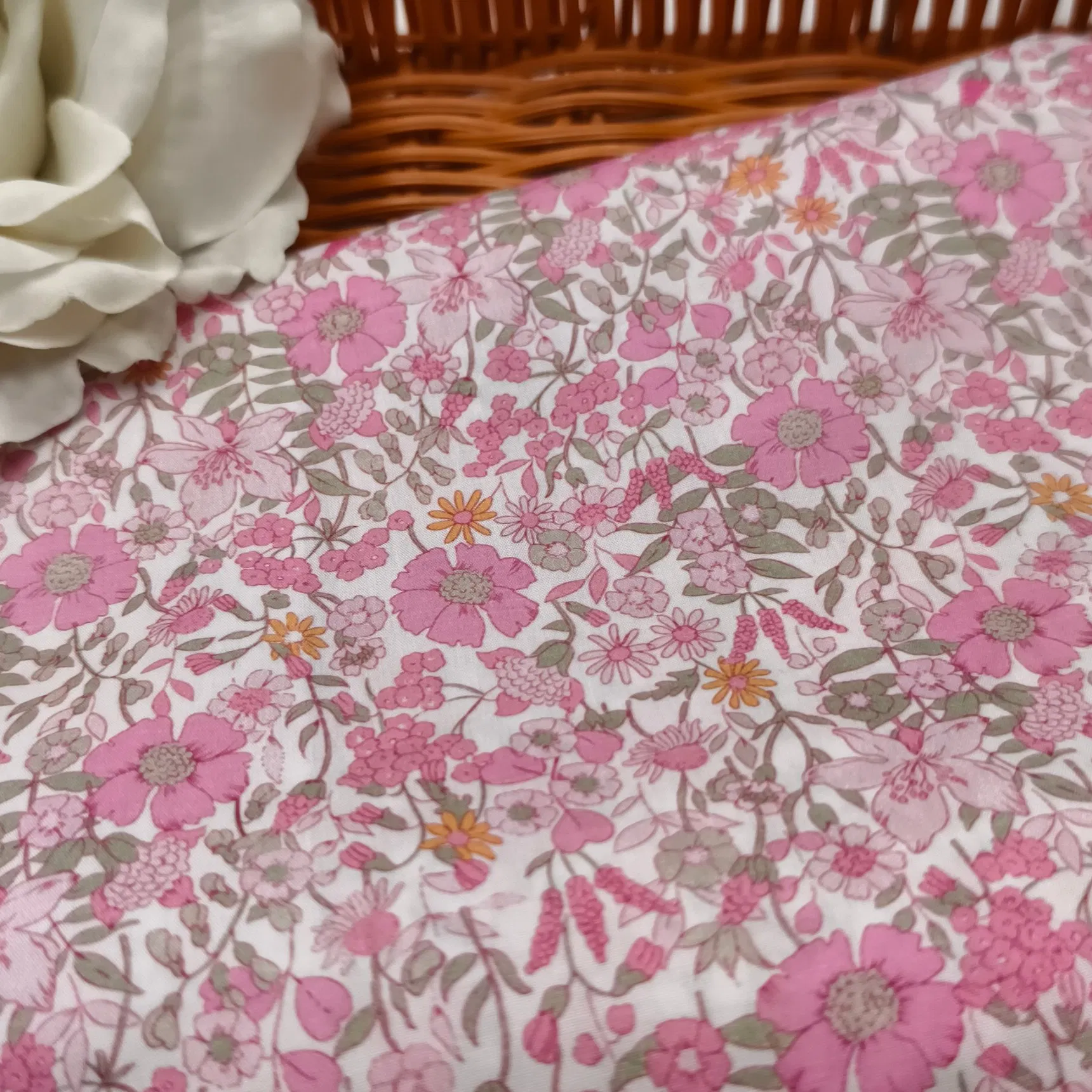 100%Cotton Voile 50X50 with Digital Printed Cotton Print Fabric for Mango Kids Women Fashion Girl Skirt Dress Suit Garment Fabric