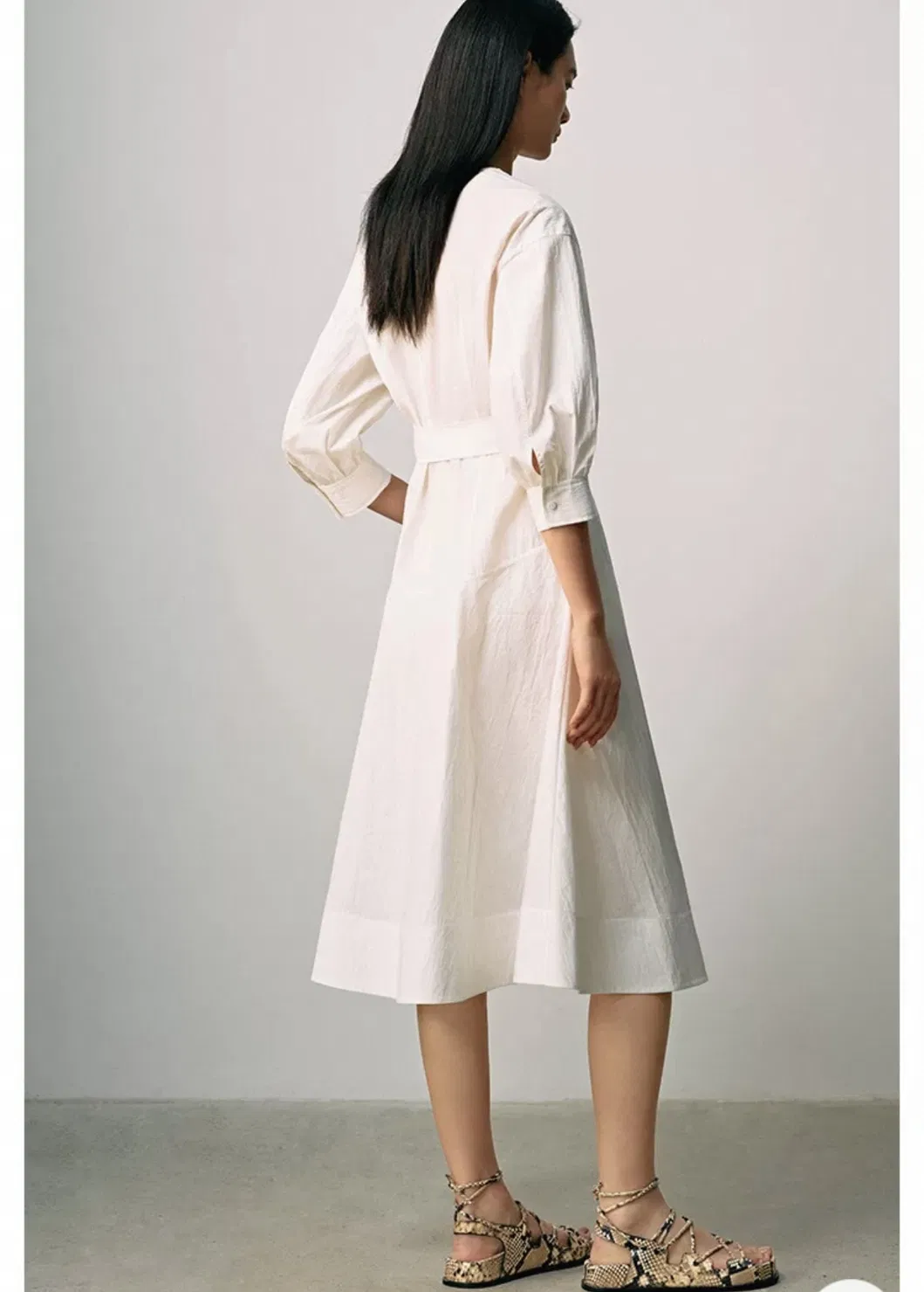 Women Dress Detail 4