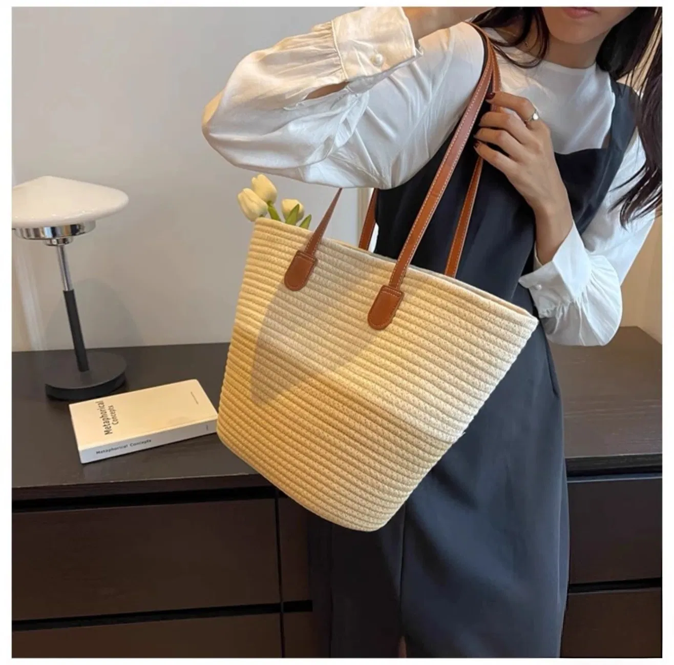 Luxury Designer Woven Straw Handbag with Leather Strap Summer Beach Travel Tote
