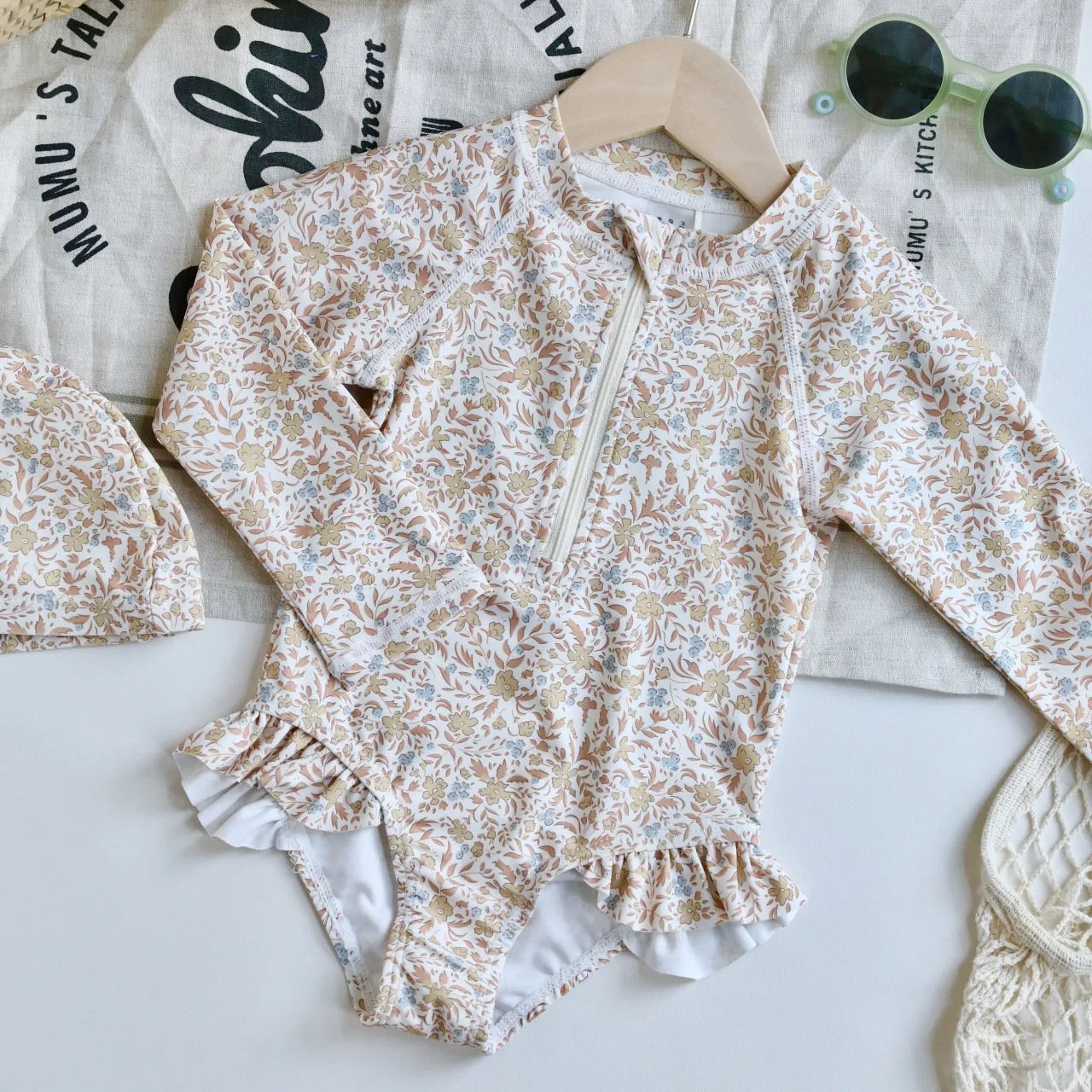 Swimwear Supplier Wholesale Long Sleeve Floral One-Piece Chinese Kids Bikini Beachwear