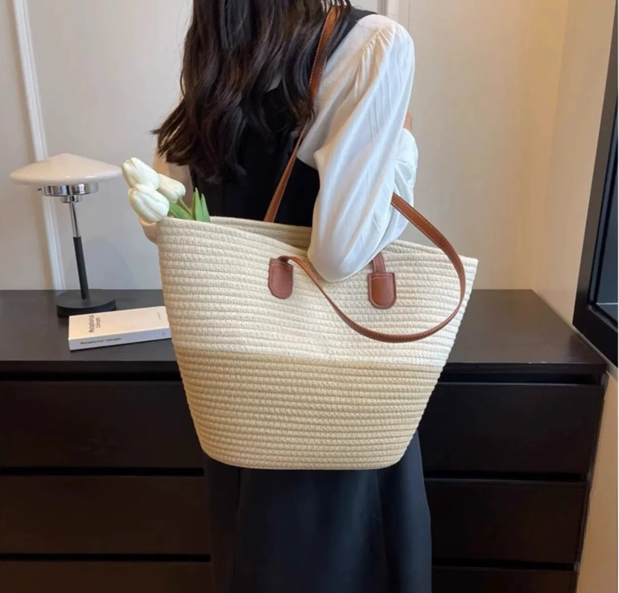 Luxury Designer Woven Straw Handbag with Leather Strap Summer Beach Travel Tote