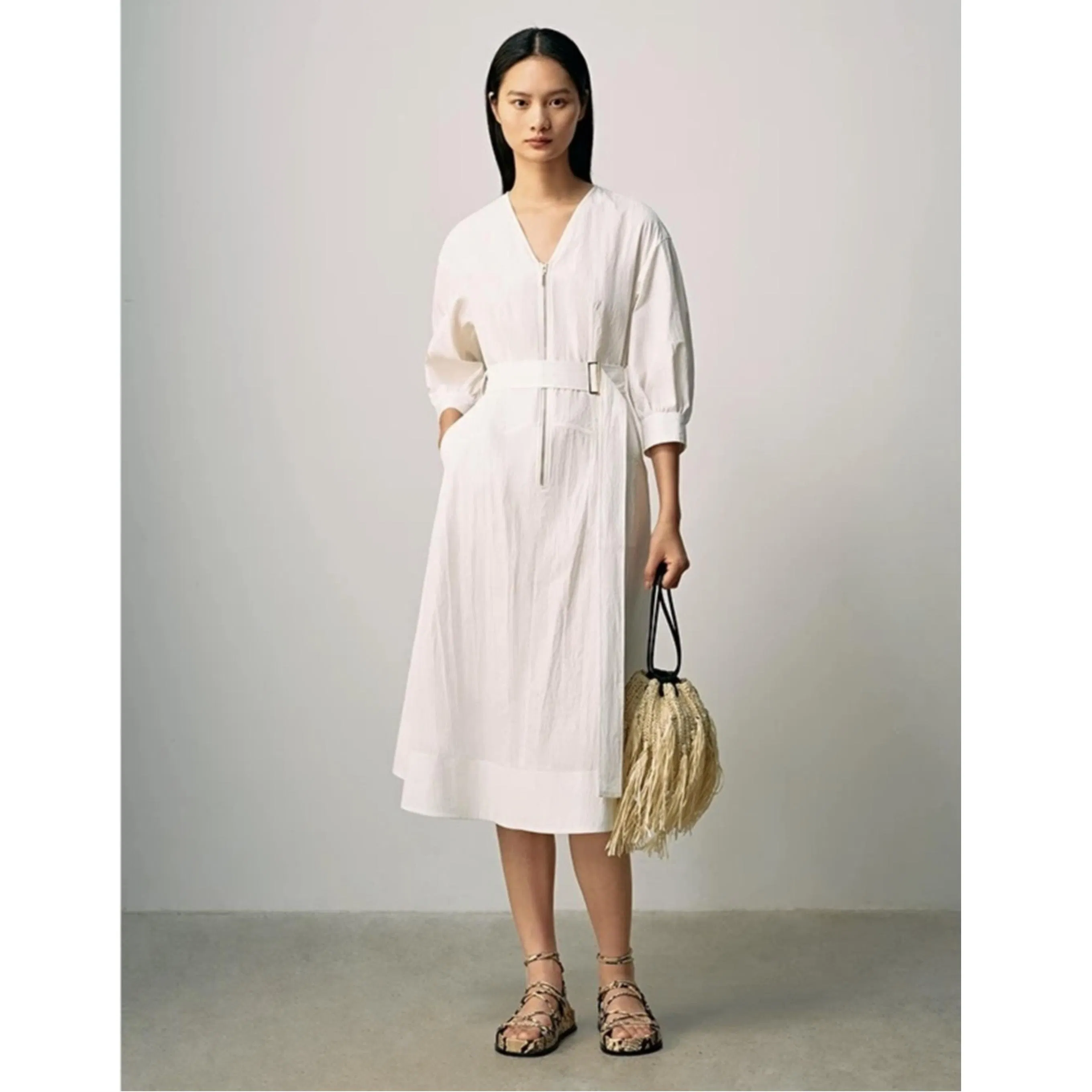 Luxury Women Shirt Dress Wholesale Customized Front Zipper Closure Waist Belt Detail Women Dress for Summer Wear