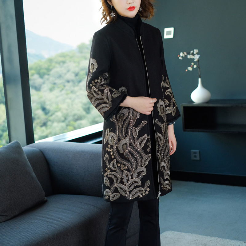 Women's Everyday Casual Denim Jacket Classic Trucker Style Soft Washed Women's Casual Outer Wear