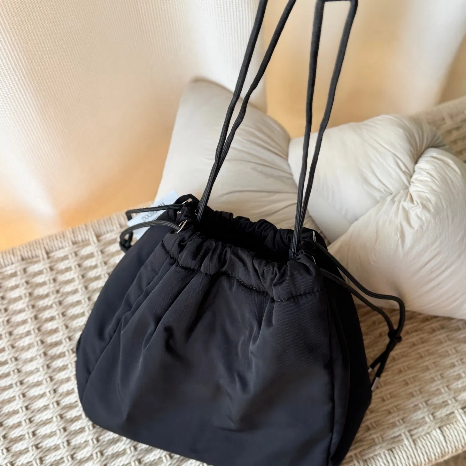 Nylon Drawstring Tote Bag Adjustable Strap Shoulder Handbag