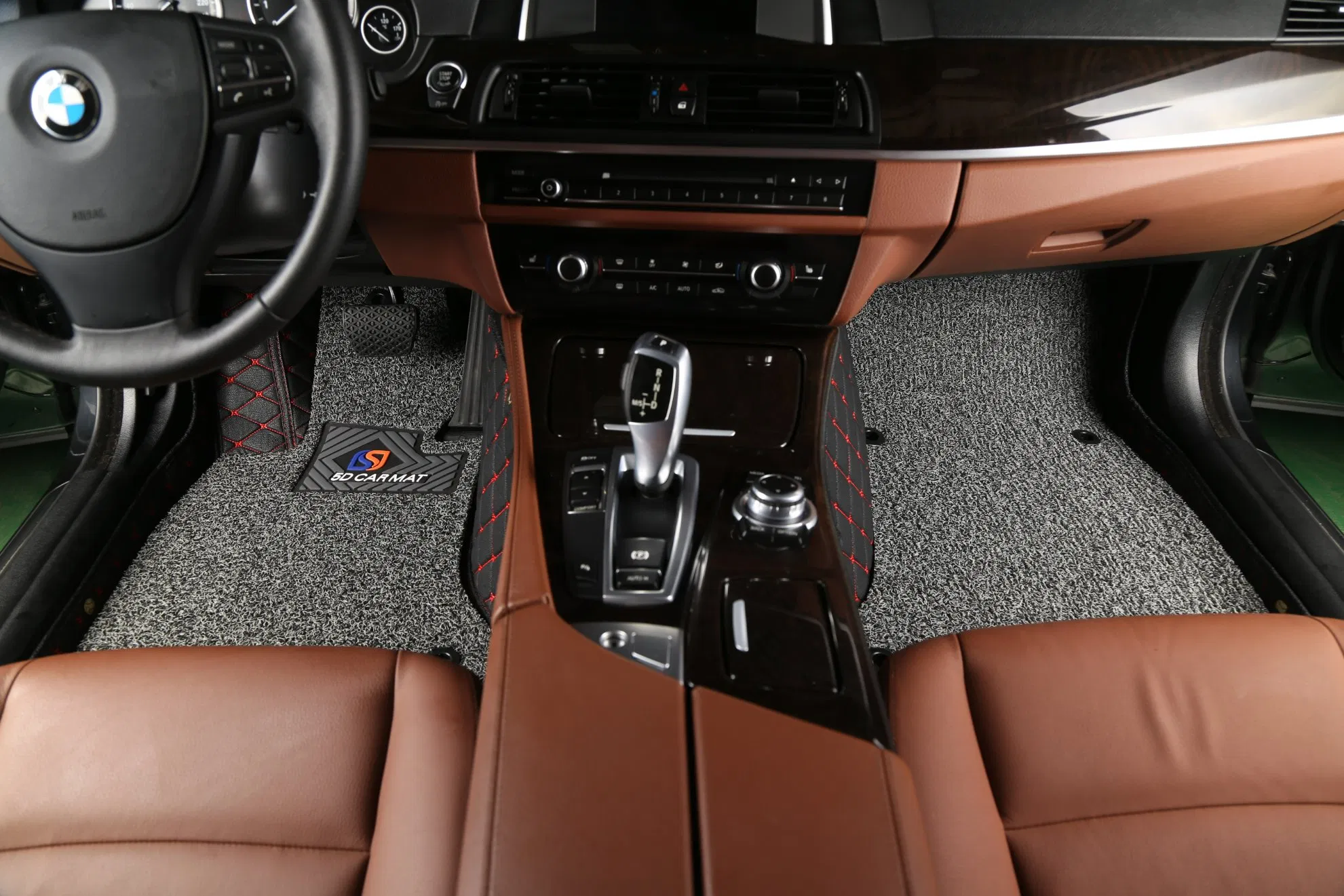 Car Accessories for Women Hand Sewing Factory Directly Sales Luxury Diamond Leather 6D Non Slip Car Mat New Car Accessories 2024