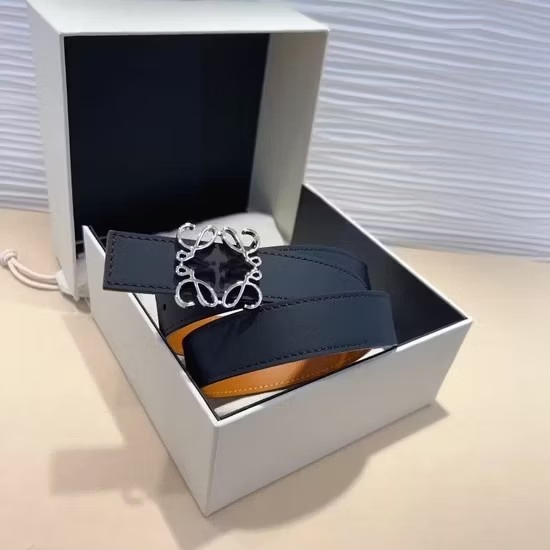 Top-Tier Leather Accessory for Gift with 1: 1 Ratio Style