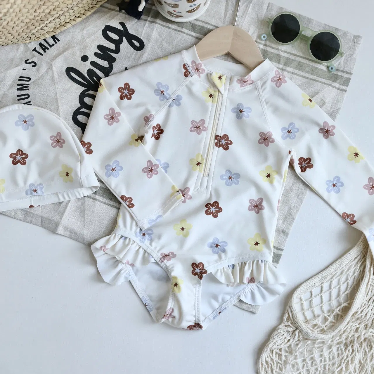 Swimwear Supplier Wholesale Long Sleeve Floral One-Piece Chinese Kids Bikini Beachwear