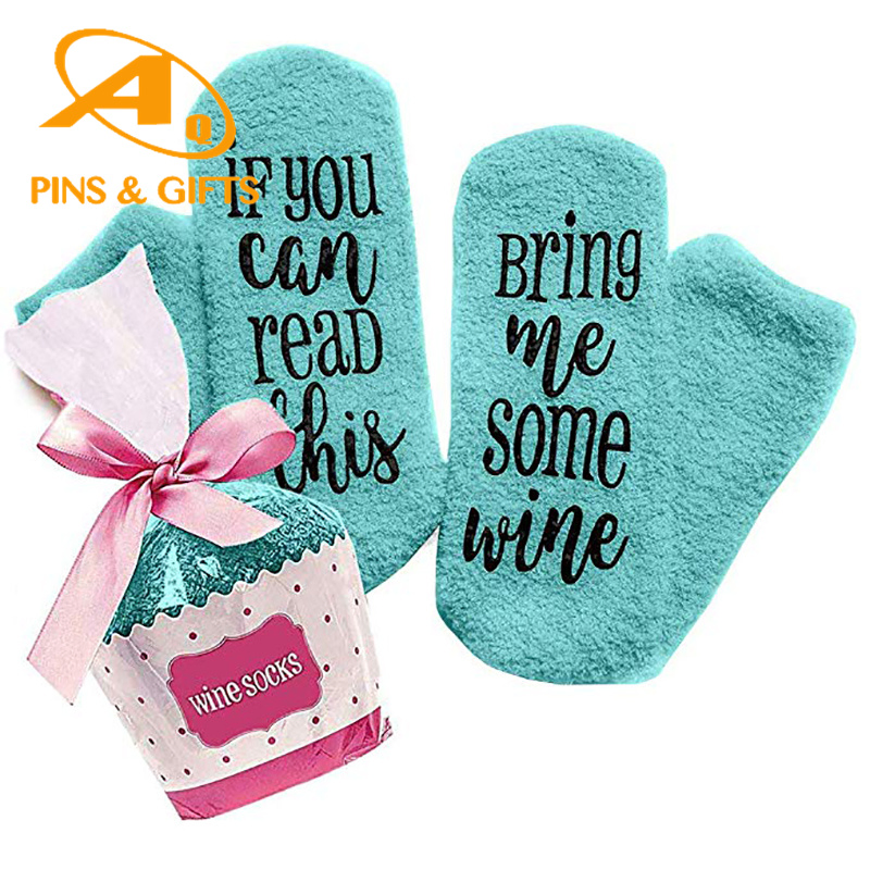 Wholesale High Quality Winter Socks Full Cotton Jacquard Dress Socks Colorful Festival Crazy Funny Women Men Crew Happy Hosiery Socks