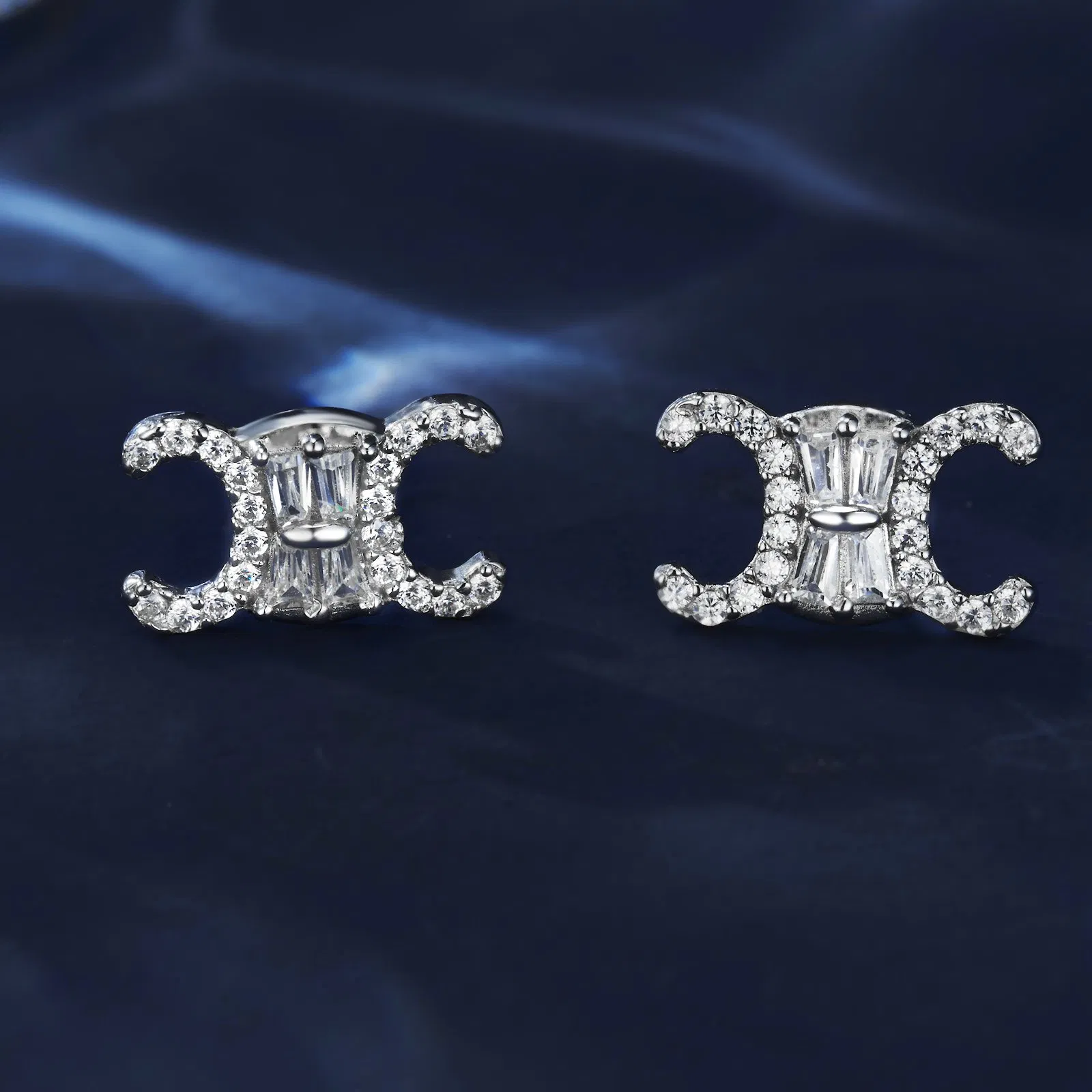 Fashion Earrings Gold Plating with Zirconia 925 Silver Stud Earring OEM Jewelry Factory