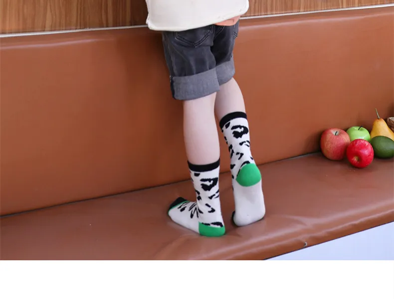 Kids Socks View 4