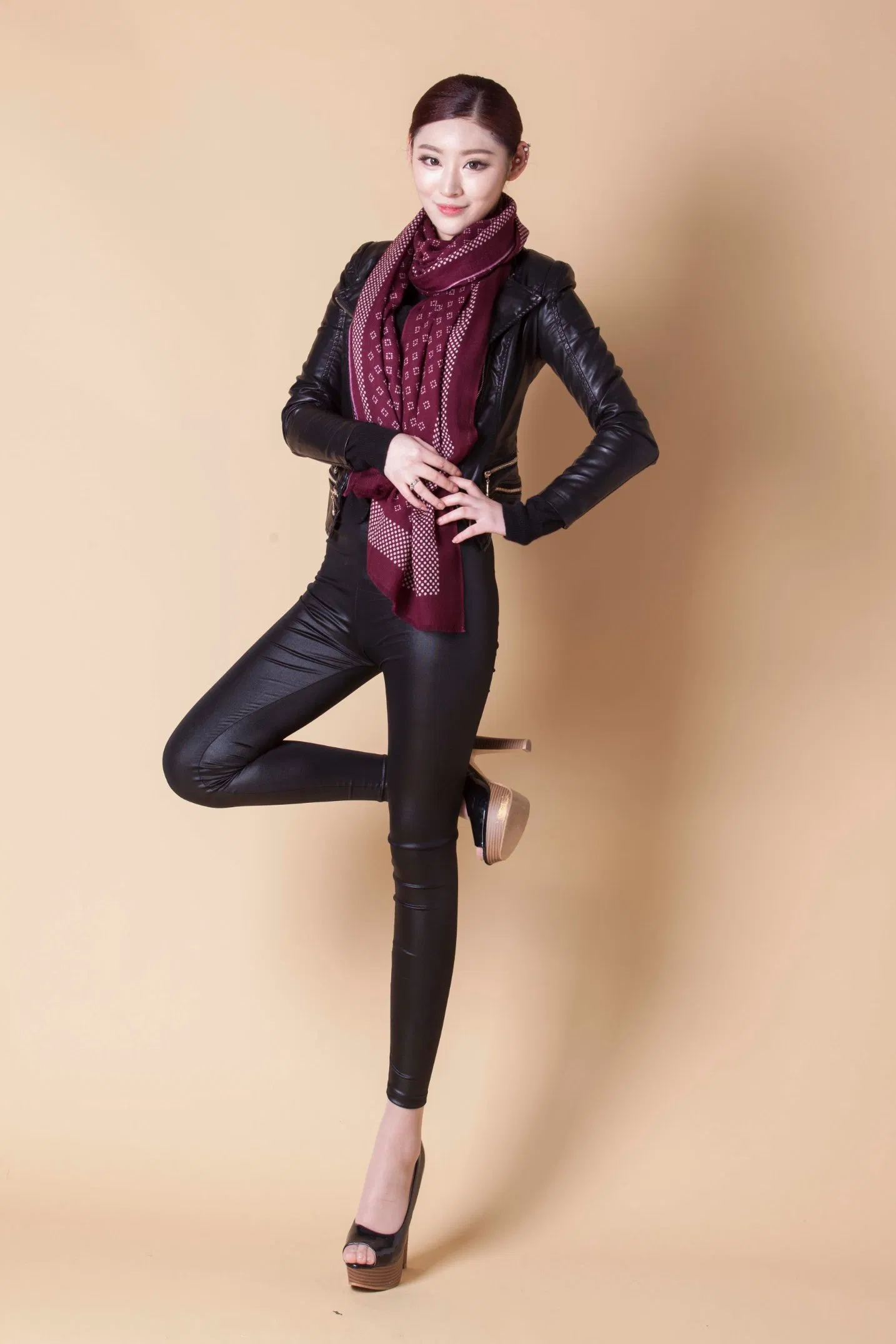 100% Pure Wool Ladies Fashion Woven Winter Scarf Shawl