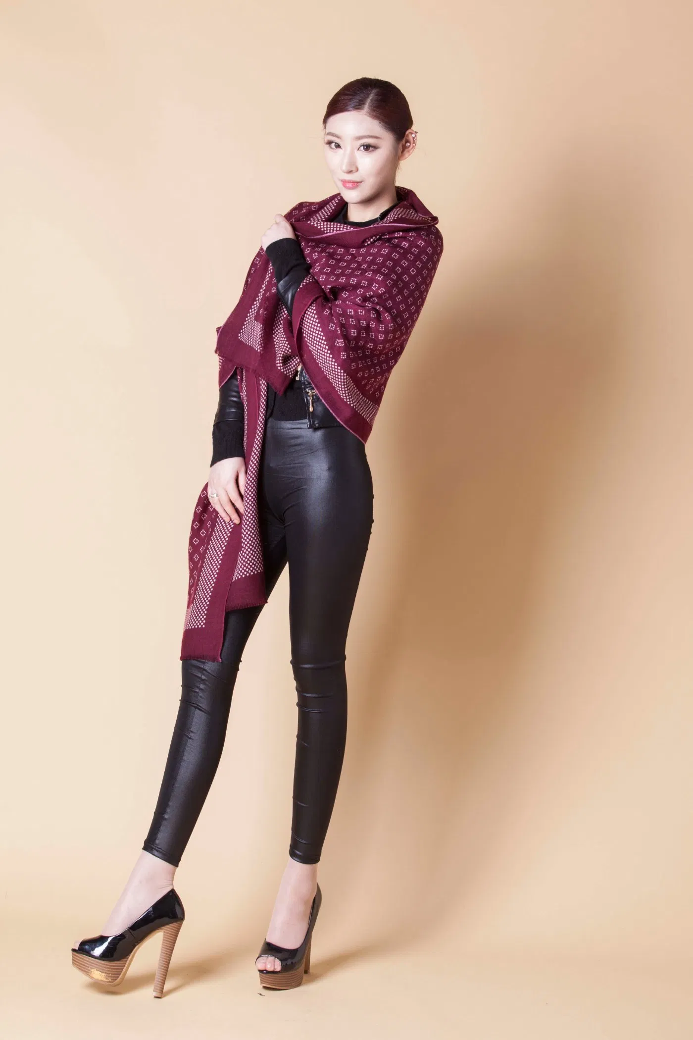 100% Pure Wool Ladies Fashion Woven Winter Scarf Shawl