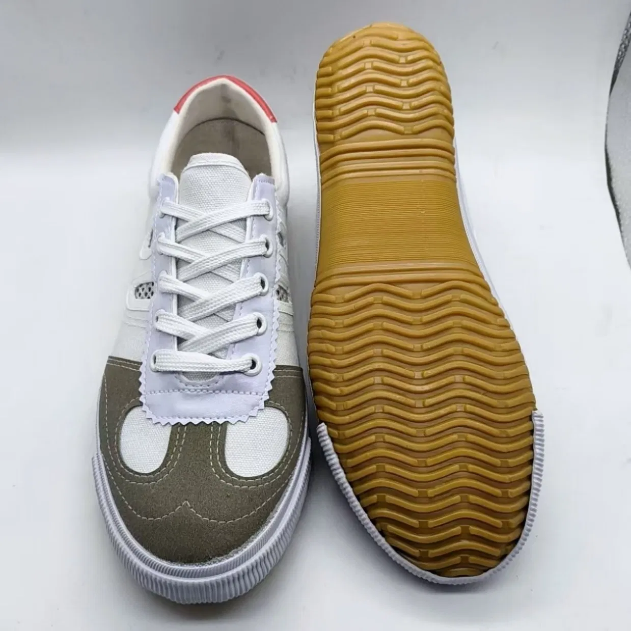 Customizable Athletic Footwear for Unique Style and Comfort