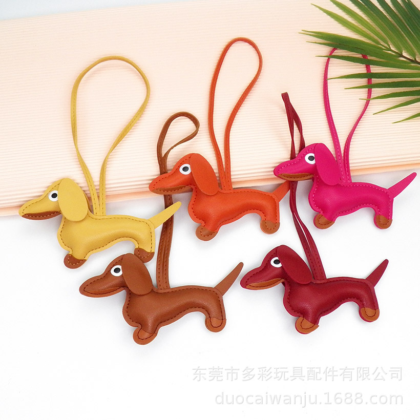 New Dachshund Dog Bag Pendant PU Leather Doll Key Chain Accessories Luggage Accessories