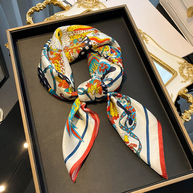 Printed Lady High-End Silk Scarf 100% Mulberry Silk Square Shawl