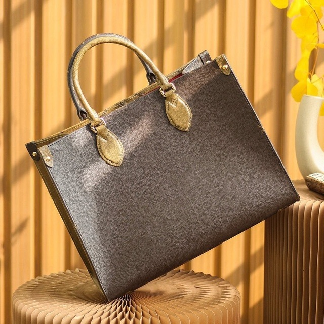 Chic Genuine Leather Handbag High-End Custom Tote for Women